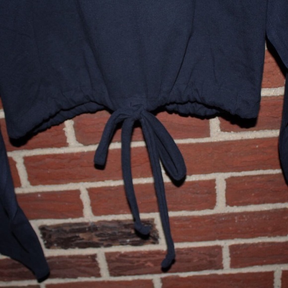 Reworked Tommy Hilfiger long sleeve - Picture 4 of 4